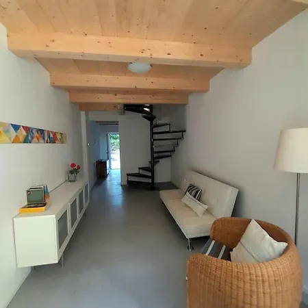 Сasa de vacaciones Casacciuga, Luminosa E Casa Con Giardino *